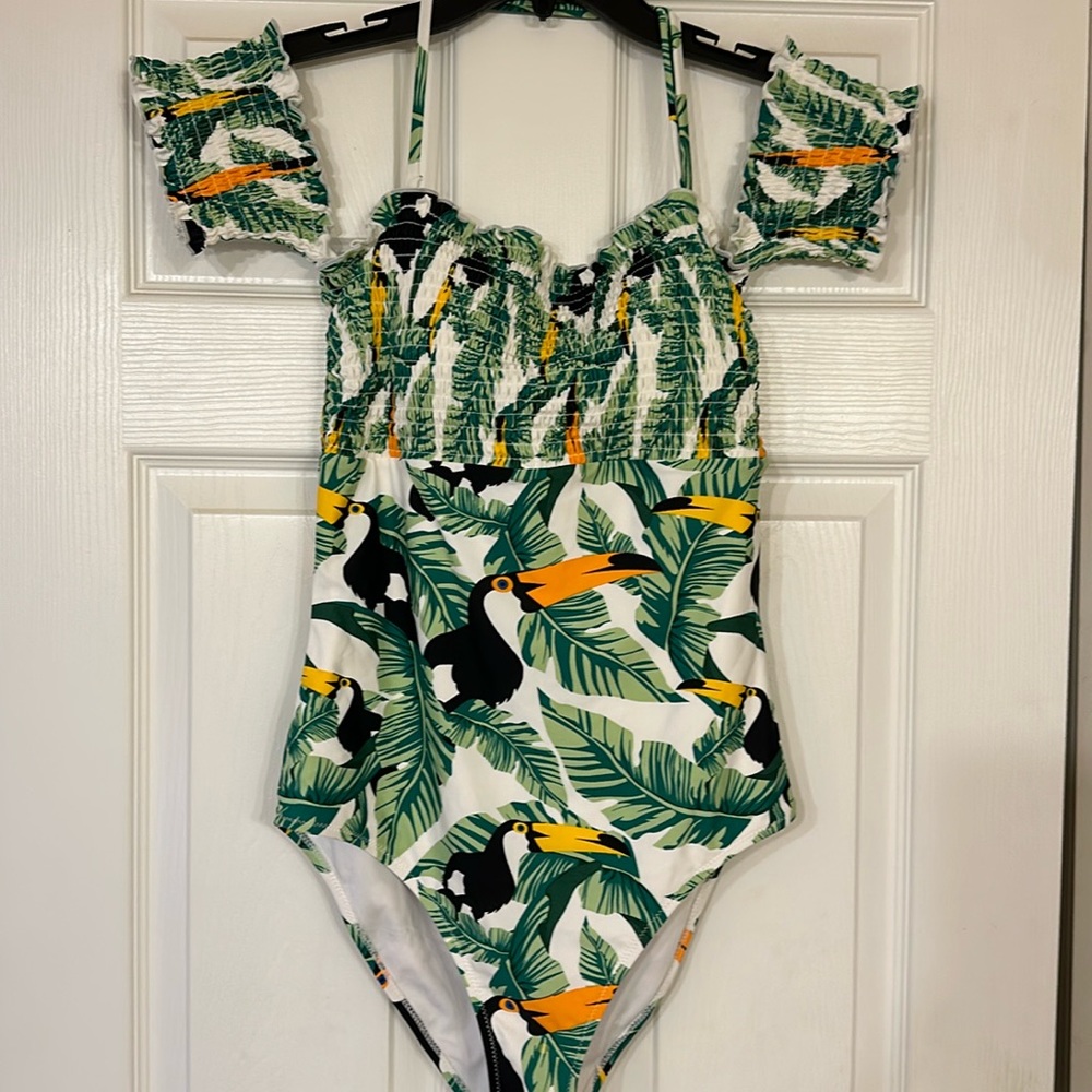 Cupshe bathing suit size Large